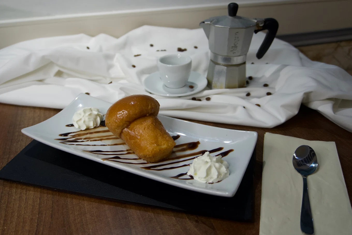 Babà at Napoleat