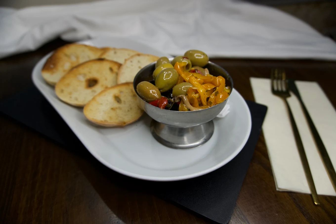 Bread Olives at Napoleat